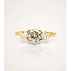 Three Flower Verlobungsring mit Moissanit (1,15 ct) | Moreen