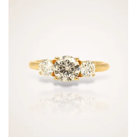 Three Flower Verlobungsring mit Moissanit (1,15 ct) | Moreen