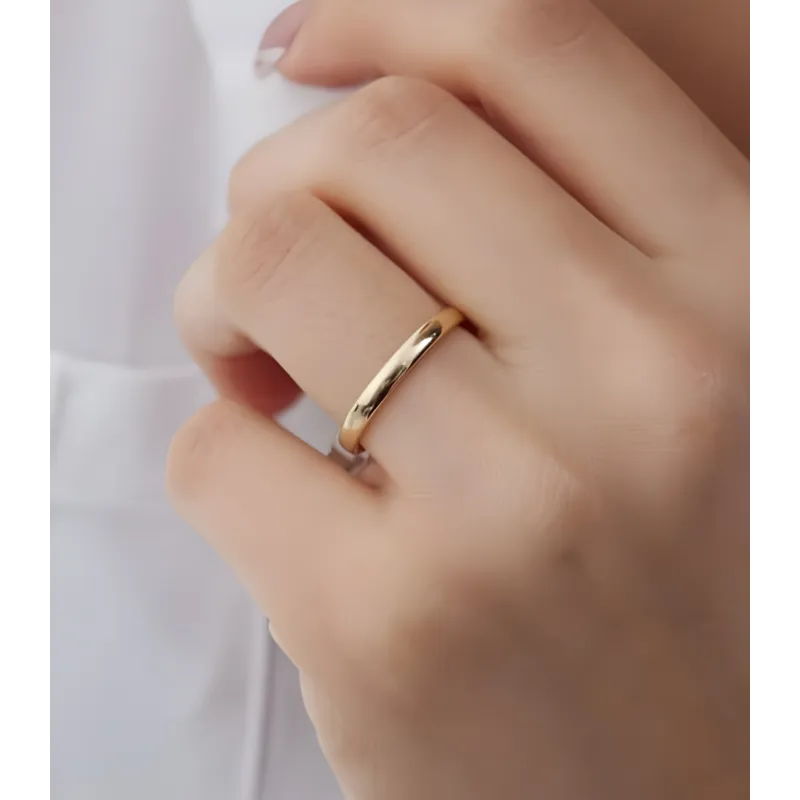Elina Klassische Eheringe aus Gelbgold | Moreen