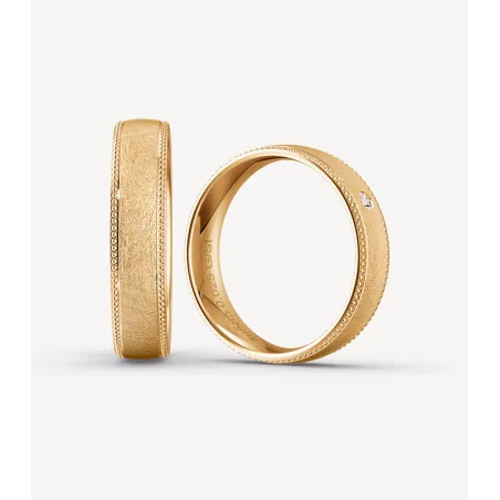 Velmira Trauringe aus Gelbgold mit Diamant | Moreen